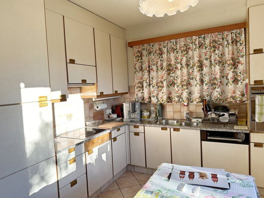 5 rooms House to buy in Cadro - image 1/5