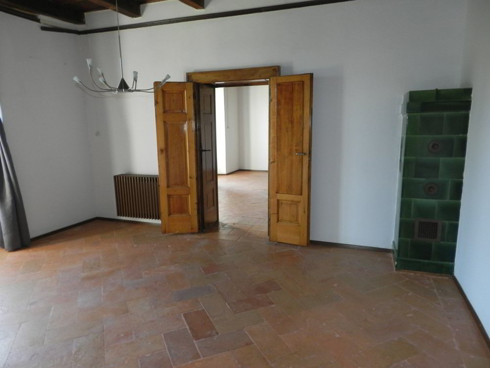 5 Zimmer Wohnung zu vermieten in Gravesano - Bild 1/6