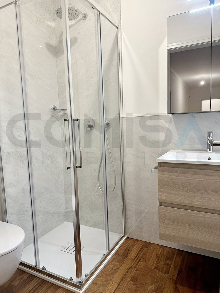 10 Zimmer Wohnung zu vermieten in Lugano - Bild 1/12