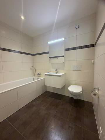 Appartement 3.5 pièces à louer à Romont FR - image 1/8