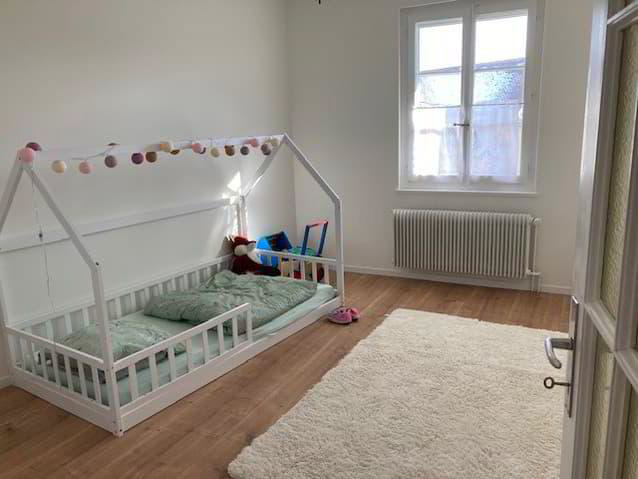 6.5 rooms Apartment for rent in Yens - image 1/13