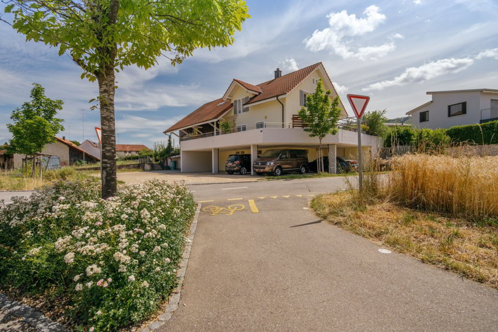 4.5 rooms Apartment to buy in Gipf-Oberfrick - image 1/16
