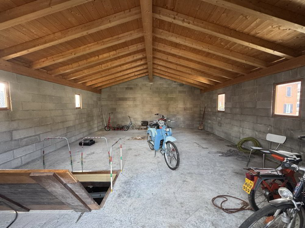 Magazzino con 2 garage in vendita - Ansicht 2