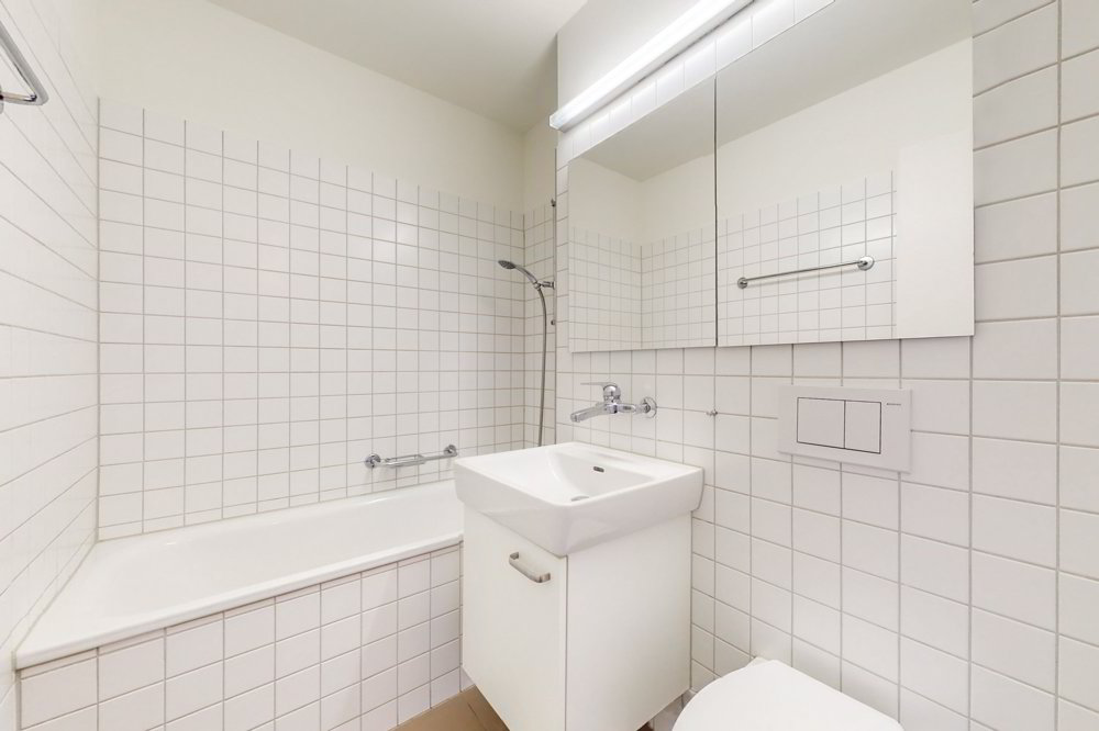 3 rooms Apartment for rent in Basilea - image 1/9