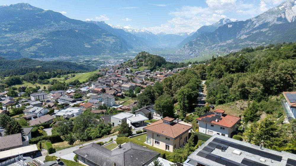 6 rooms House to buy in Savièse - image 1/13