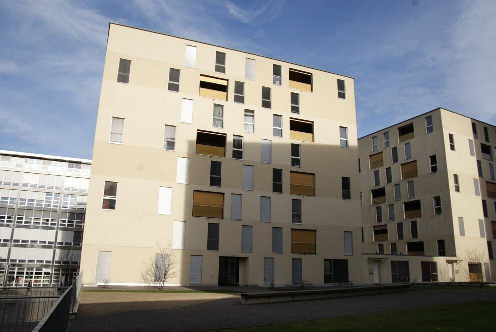 4 rooms Apartment for rent in Fribourg - image 1/1