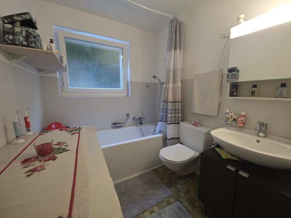 4 rooms Apartment for rent in Peseux - image 1/8