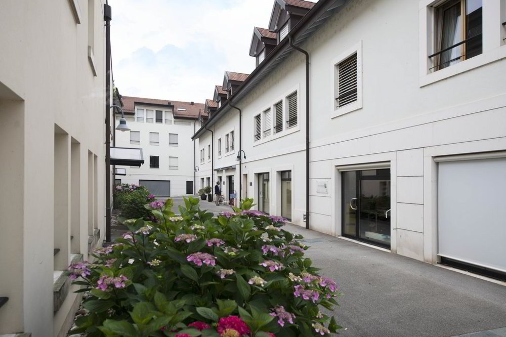 5 rooms Apartment for rent in Lutry - image 1/7