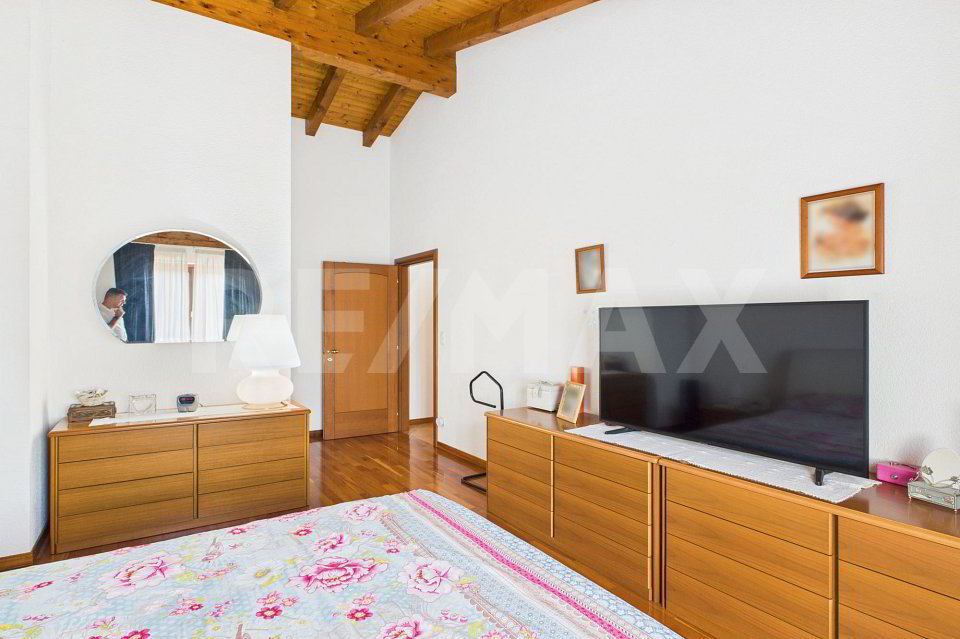 10 rooms House to buy in Taverne - image 1/13