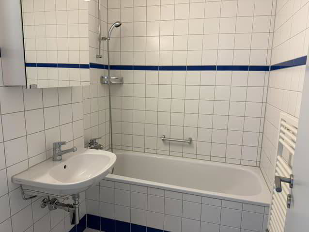 Appartement 2.5 pièces à louer à Bienne - image 1/8