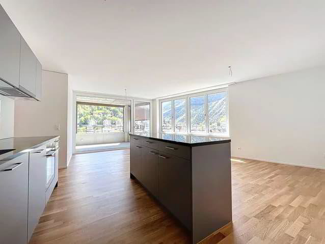 3.5 rooms Apartment for rent in Visp - image 1/6