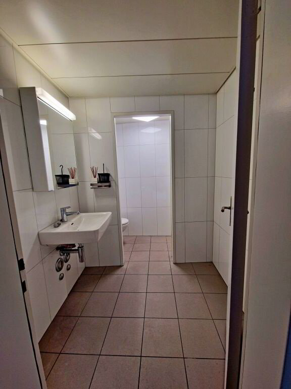 null Zimmer Büro zu vermieten in Bâle - Bild 1/4