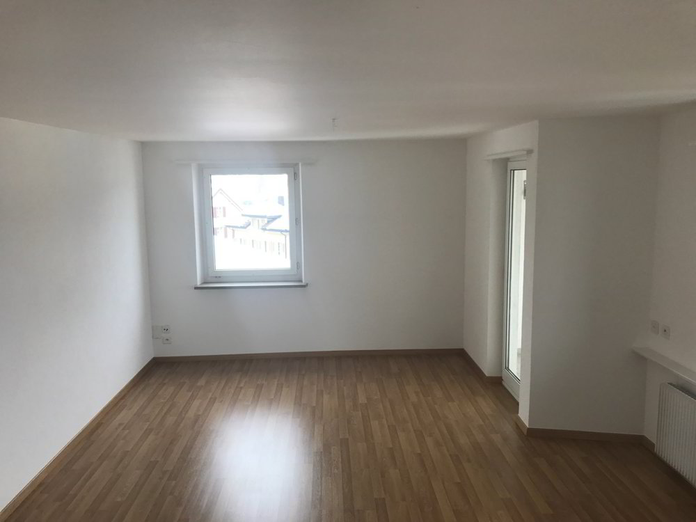3 Zimmer Wohnung zu vermieten in Rickenbach b. Wil - Bild 1/5
