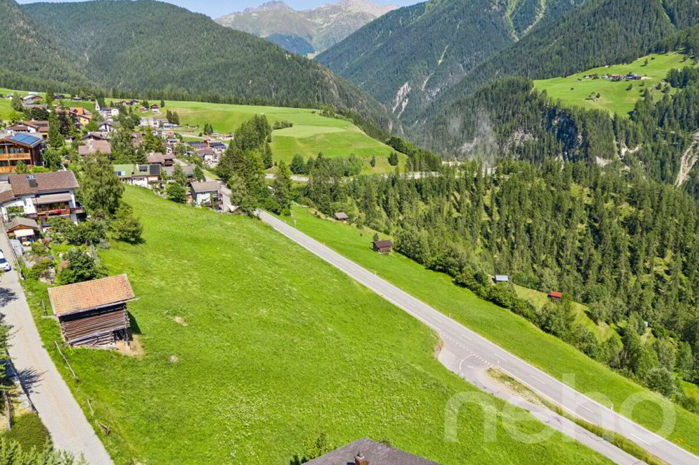 Grosszügiges Grundstück mit Baulandanteil in Davos Wiesen - Ansicht 2