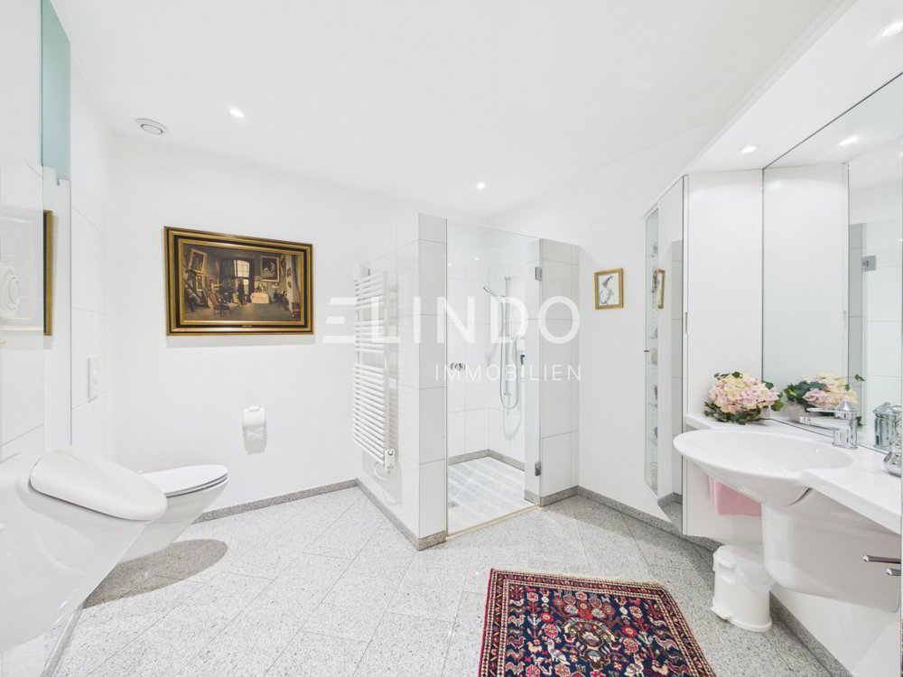 4 Zimmer Wohnung zum verkaufen in Adliswil - Bild 1/13
