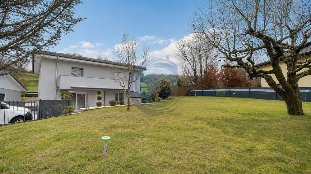 Casa di 5 locali in vendita a Attalens - immagine 1/11