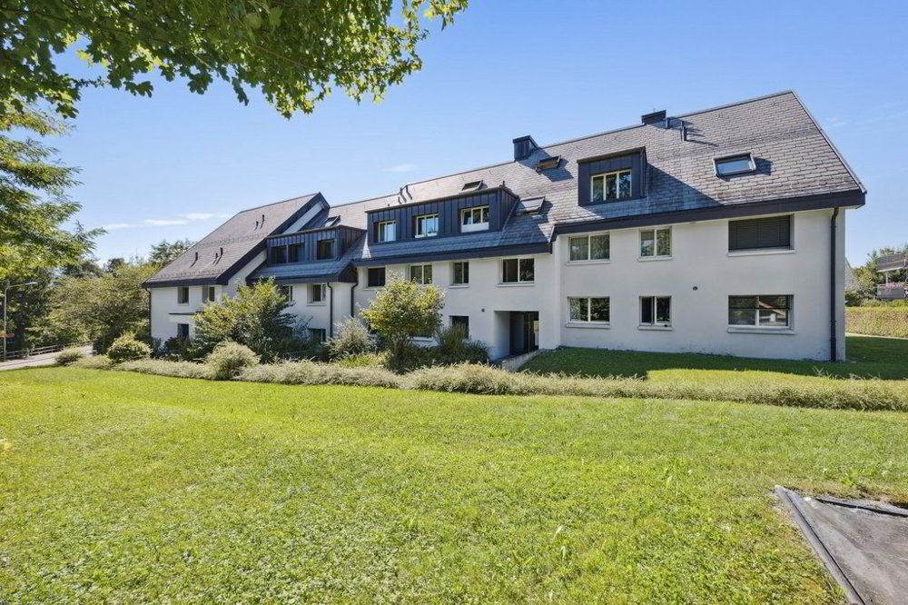 4.5 rooms Apartment for rent in Uetikon am See - image 1/12