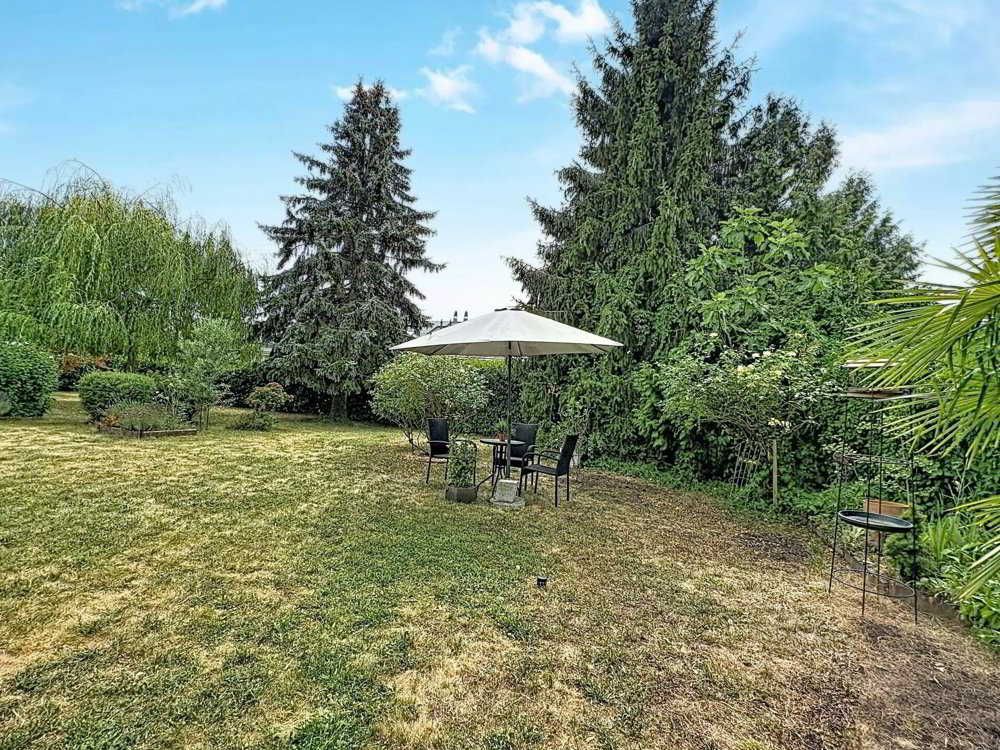 6 rooms House to buy in Renens VD - image 1/13