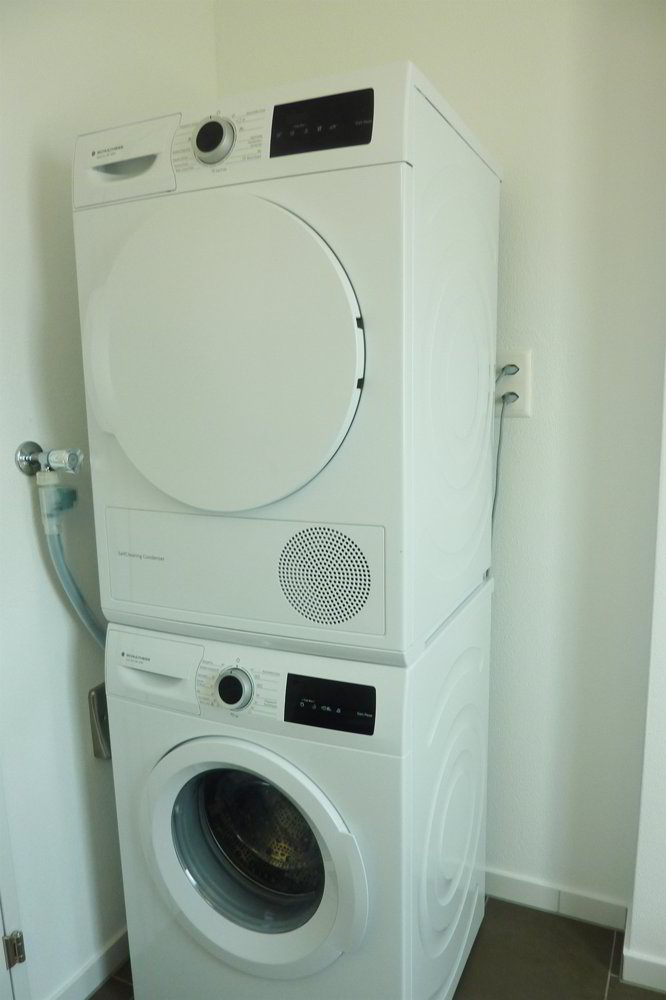 4 rooms Apartment for rent in Embrach - image 1/9
