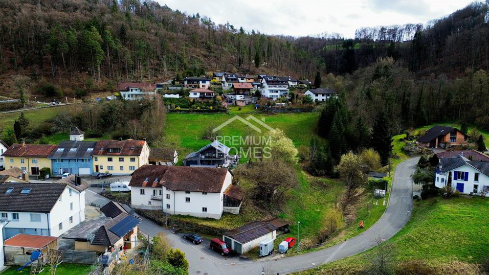 Grosses Bauland mit Entwicklungspotenzial - Ansicht 3