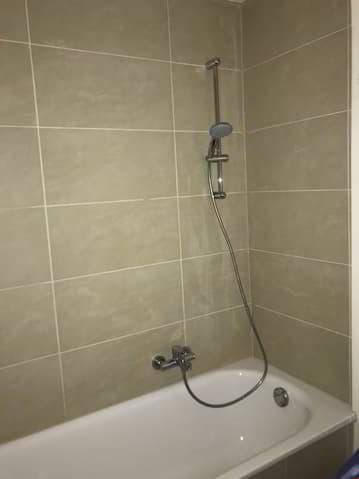 Appartamento di 1.5 locali in affitto a Delsberg - immagine 1/7