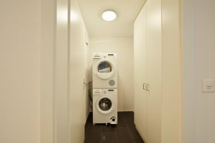 3.5 rooms Apartment for rent in Visp - image 1/8