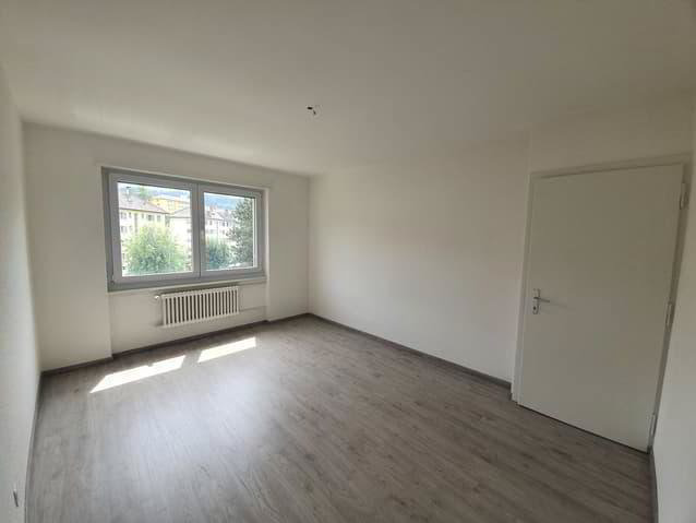Wohnung – Le Locle, Les Monts, Région Montagnes - Mehr
