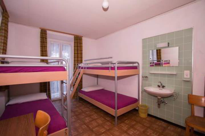Monte Moro Gruppenhaus mit 93 Betten! Freie Sicht auf die umliegenden... - Mehr