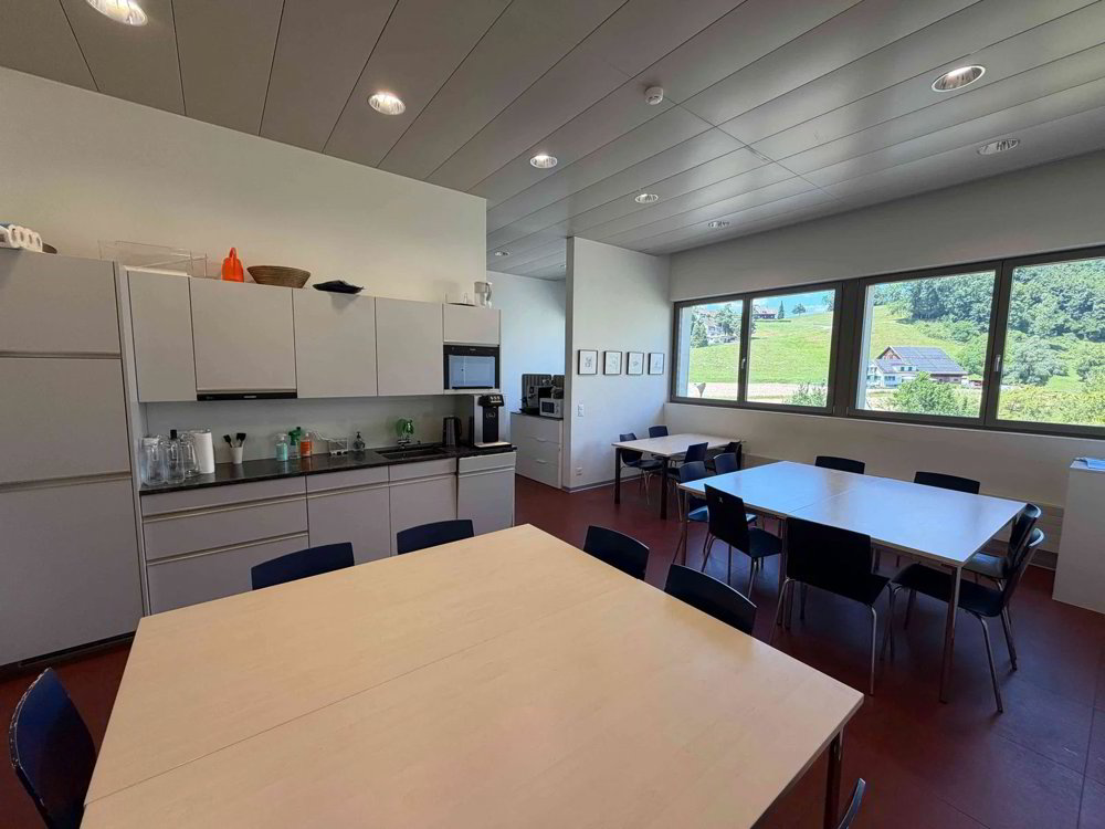 2 rooms Office & Commercial for rent in Rapperswil SG - image 1/8