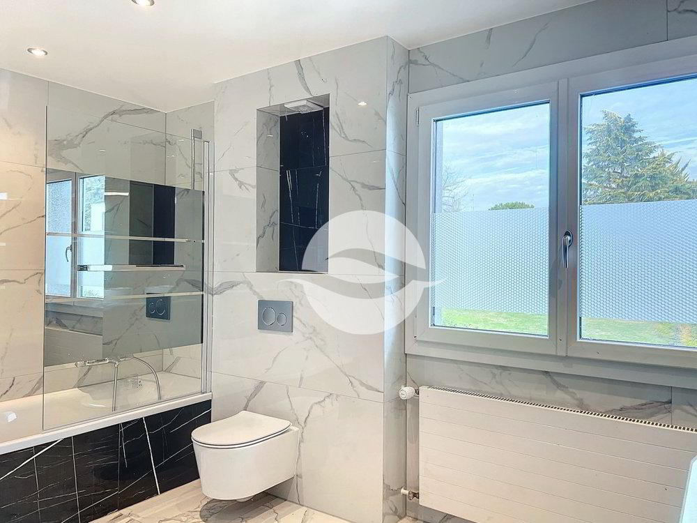 8 Zimmer Haus zu vermieten in Chambésy - Bild 1/13