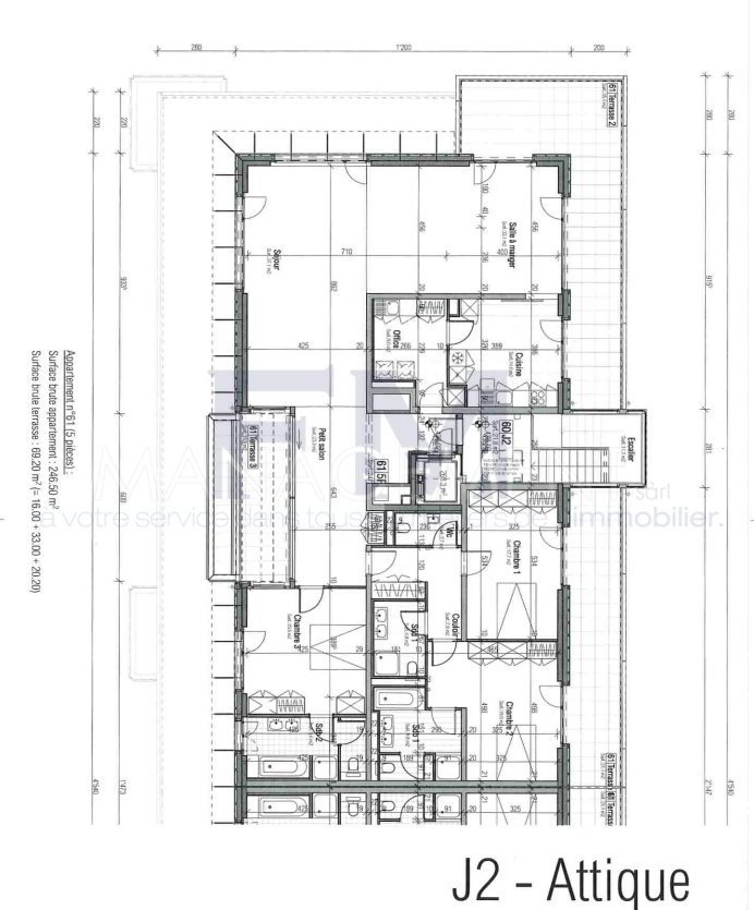 Appartamento di 5 locali in affitto a Conches - immagine 1/13