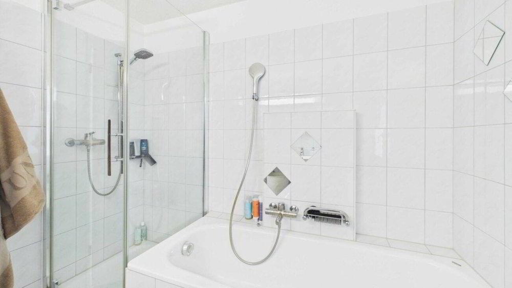 Casa di 5 locali in vendita a Islikon - immagine 1/11