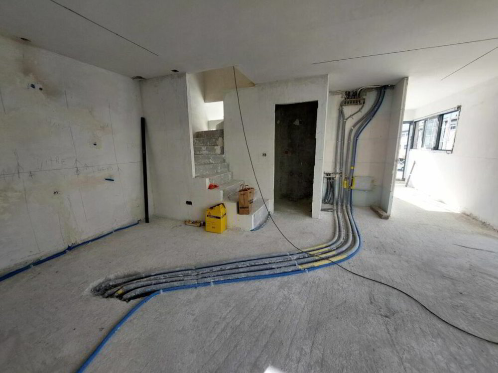 4 rooms House to buy in Grimisuat - image 1/13