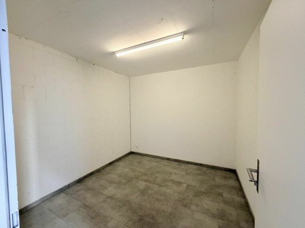 4.5 rooms Apartment to buy in Wöschnau - image 1/17