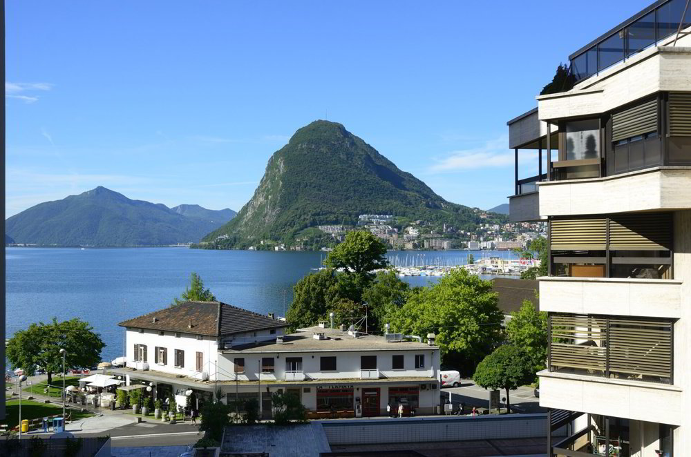 Appartamento di 3.5 locali in vendita a Lugano - immagine 1/8