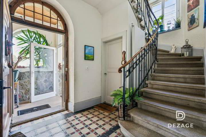 Ancienne école de 1904 entièrement rénovée - 3 appartements et... - Ansicht 3