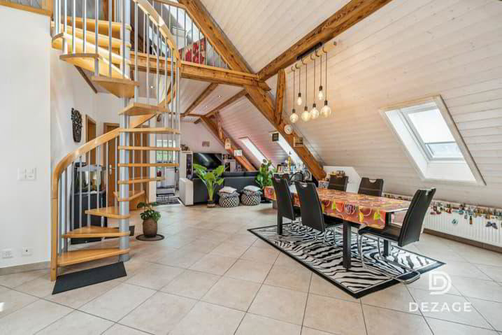 Ancienne école de 1904 entièrement rénovée - 3 appartements et... - Ansicht 5