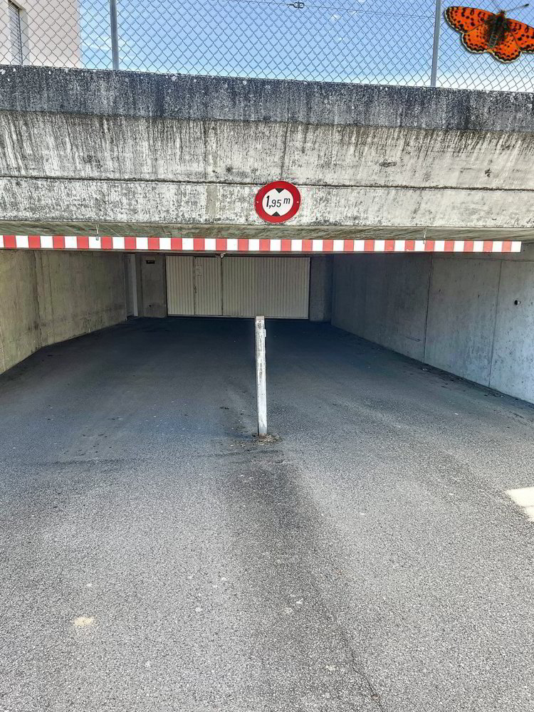 BELFAUX – Parkplatz für Auto im Innenbereich - Ansicht 3