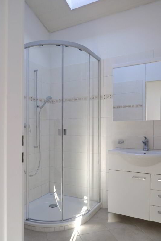 2 Zimmer Wohnung zu vermieten in Aesch BL - Bild 1/13