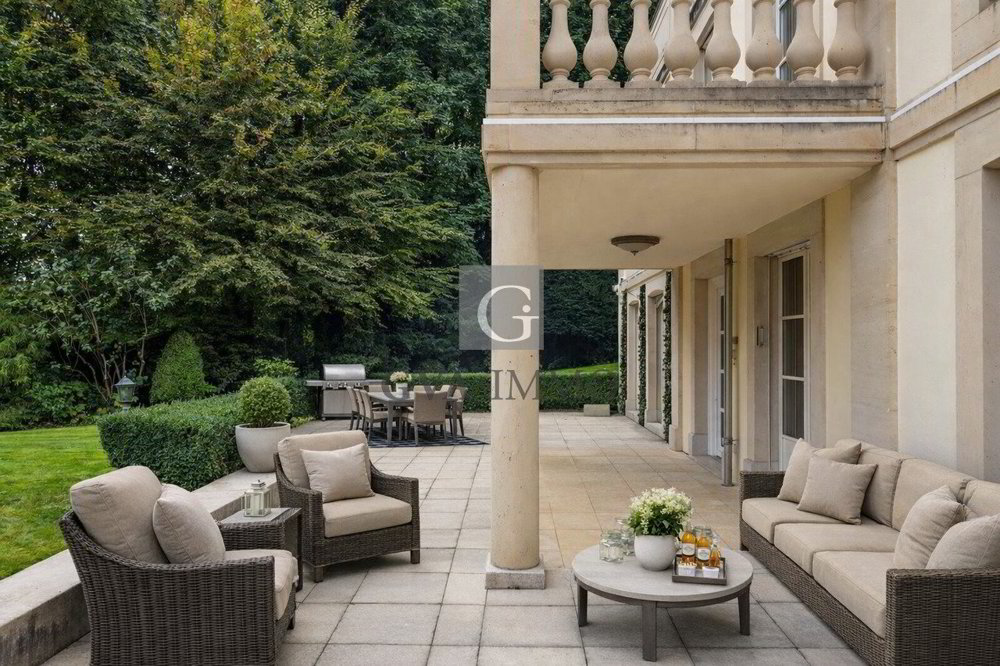 Elegantes privates Hotel mit privatem Garten und Innenpool - Ansicht 2