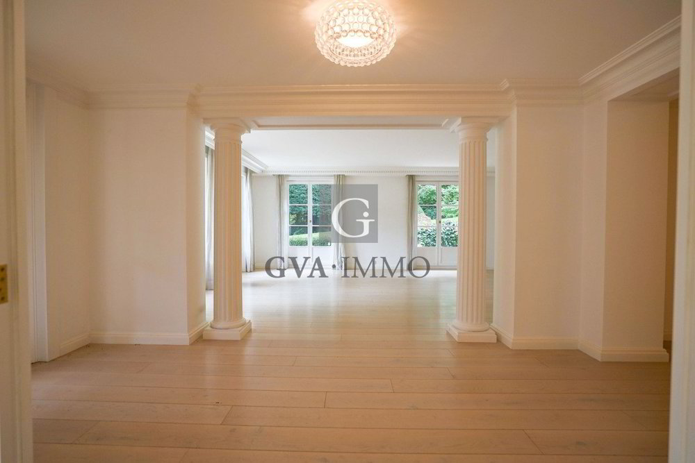 Elegantes privates Hotel mit privatem Garten und Innenpool - Ansicht 3