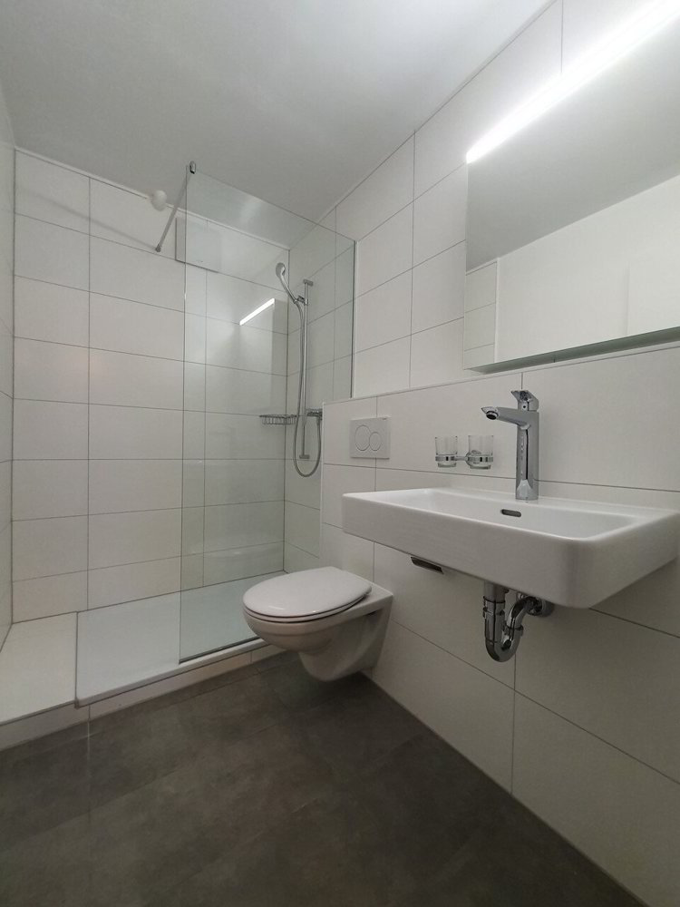 3 rooms Apartment for rent in La Croix (Lutry) - image 1/8