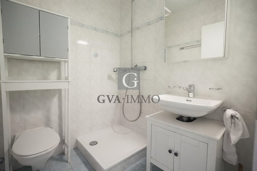 5 rooms Apartment to buy in Châtelaine - image 1/9