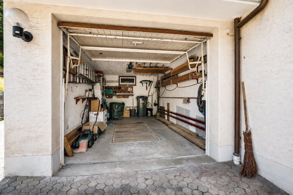 Casa di 7.5 locali in vendita a Zunzgen - immagine 1/20