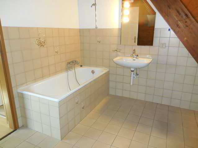 Appartamento di 2.5 locali in affitto a Neuchâtel - immagine 1/5