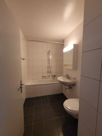 4.5 Zimmer Wohnung zu vermieten in Renens VD - Bild 1/5