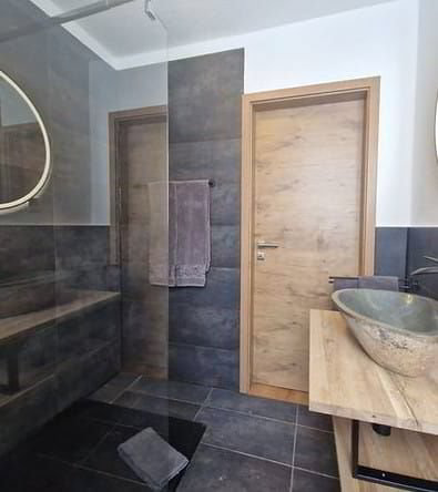 30 rooms House to buy in Davos Dorf - image 1/13