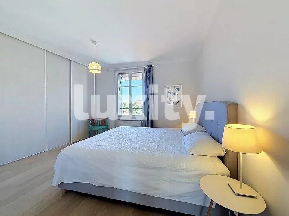 4 rooms Apartment for rent in Carouge GE - image 1/4