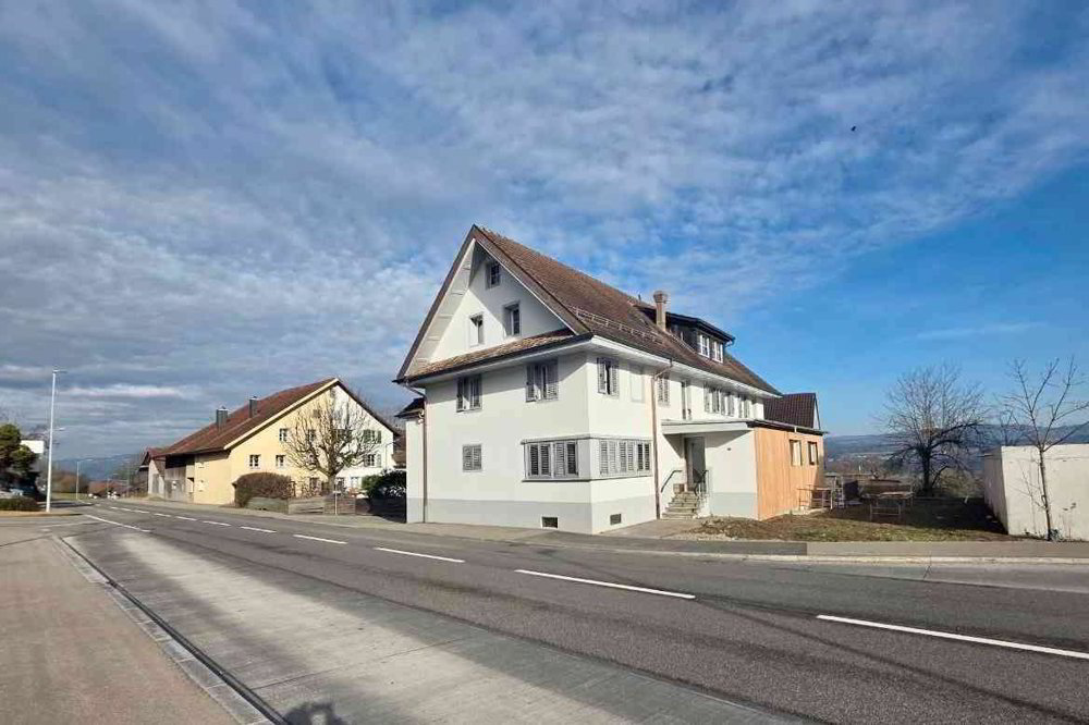 Collocazione di 4 locali in affitto a Aristau - immagine 1/8