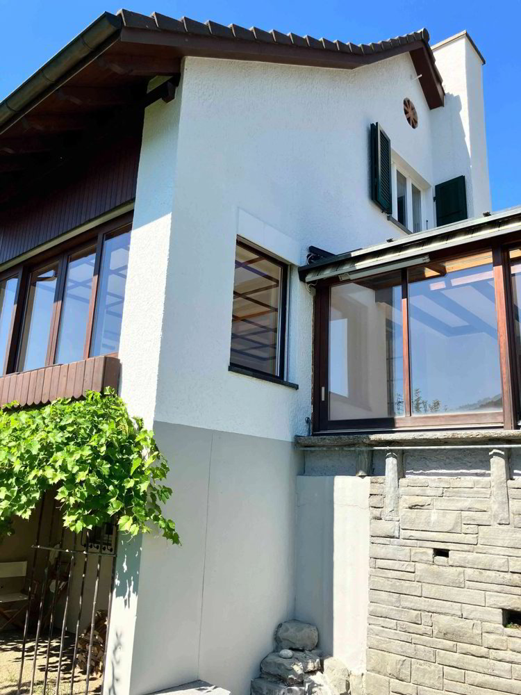 Maison 5.5 pièces à louer à Läufelfingen - image 1/12